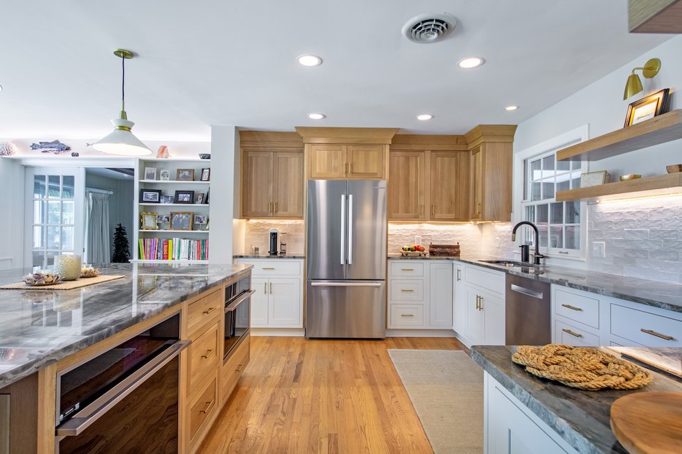 28054-Kitchen-03.jpg