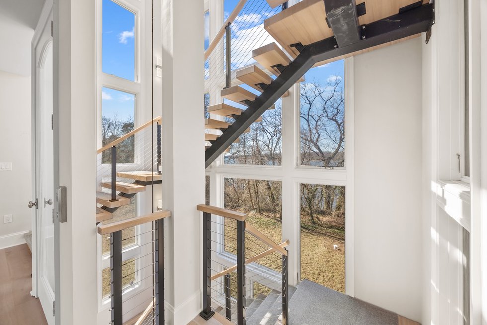 509A_Edgewater_Road_056.jpg