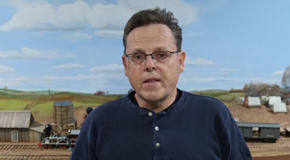 Bernard Kempinski.jpg